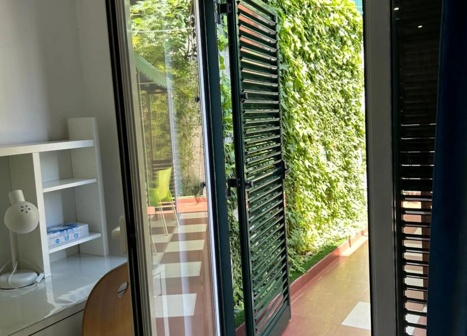 Guest house Bing Garden Guesthouse Lisbon Portugal